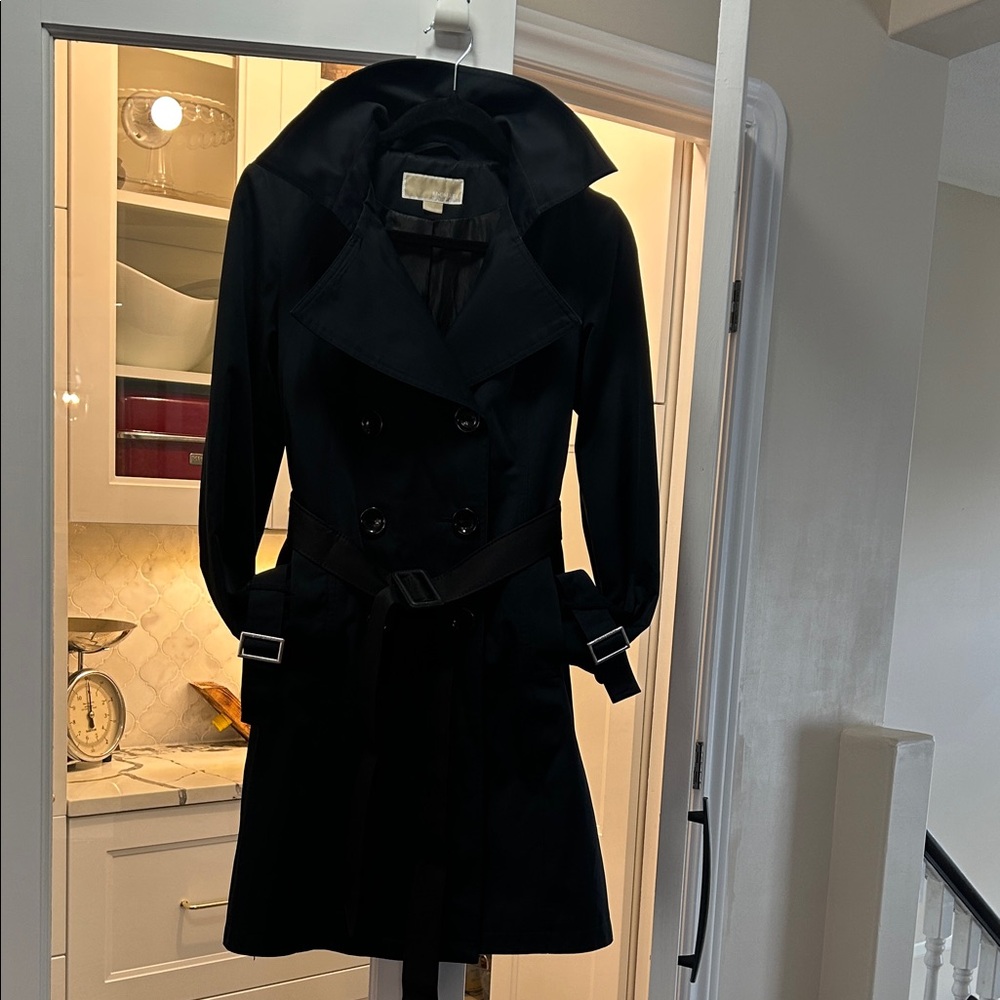 Michael Kors Elegant Black Trench Coat